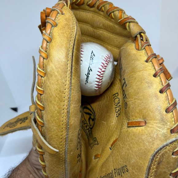 Rawlings RCM33 LT Toe RHT catchers mitt - Picture 3 of 6